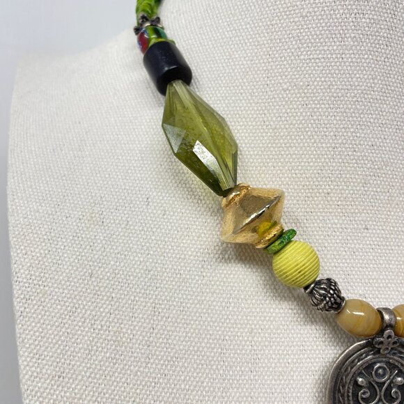 Beaded‎ Silver Pendant Necklace Green Gold Murano Glass Beaded - Picture 3 of 15